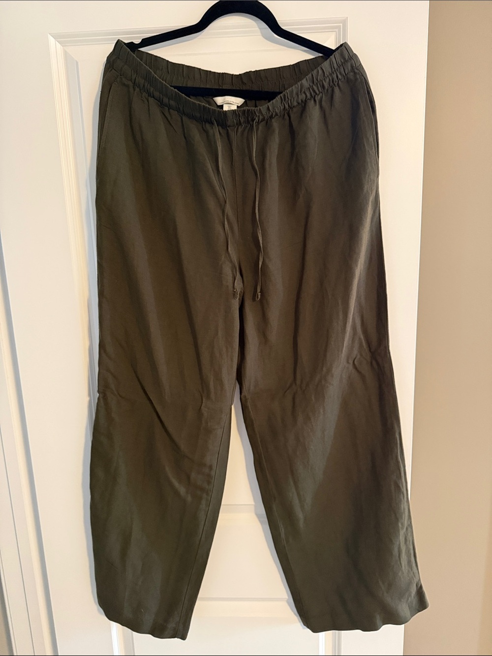 Women’s Olive Drawstring Linen Blend Relaxed Pants